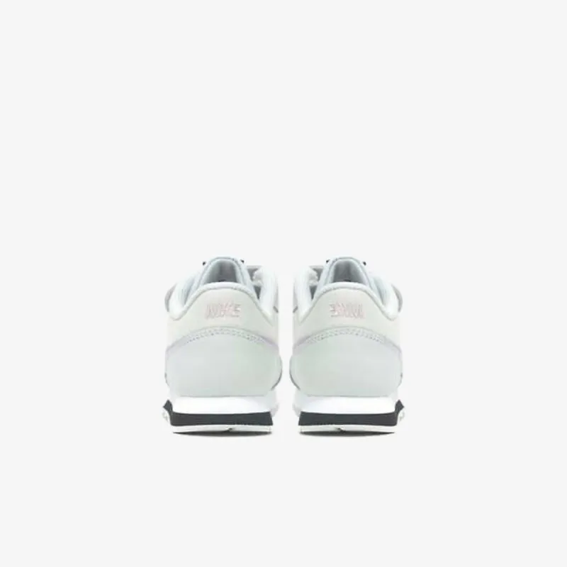 Nike MD RUNNER 2 BTV 