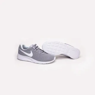 Nike WMNS TANJUN 