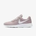 Nike WMNS TANJUN 