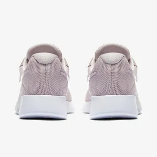 Nike WMNS TANJUN 