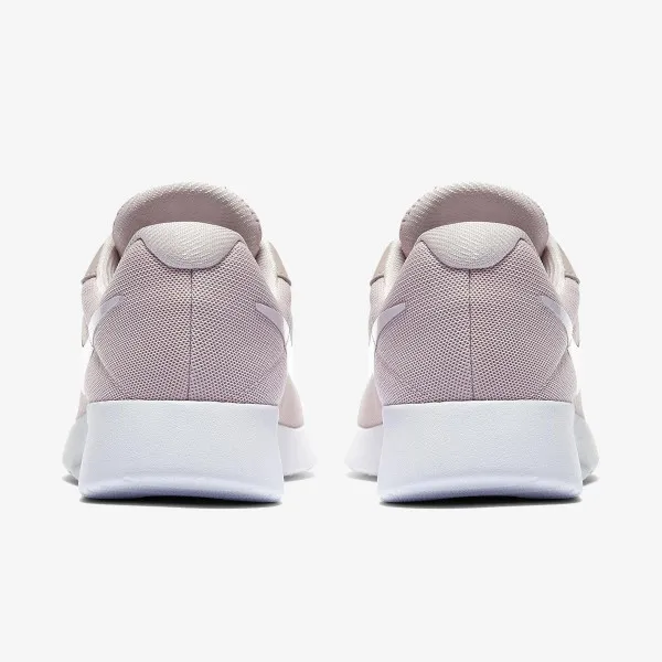 Nike WMNS TANJUN 