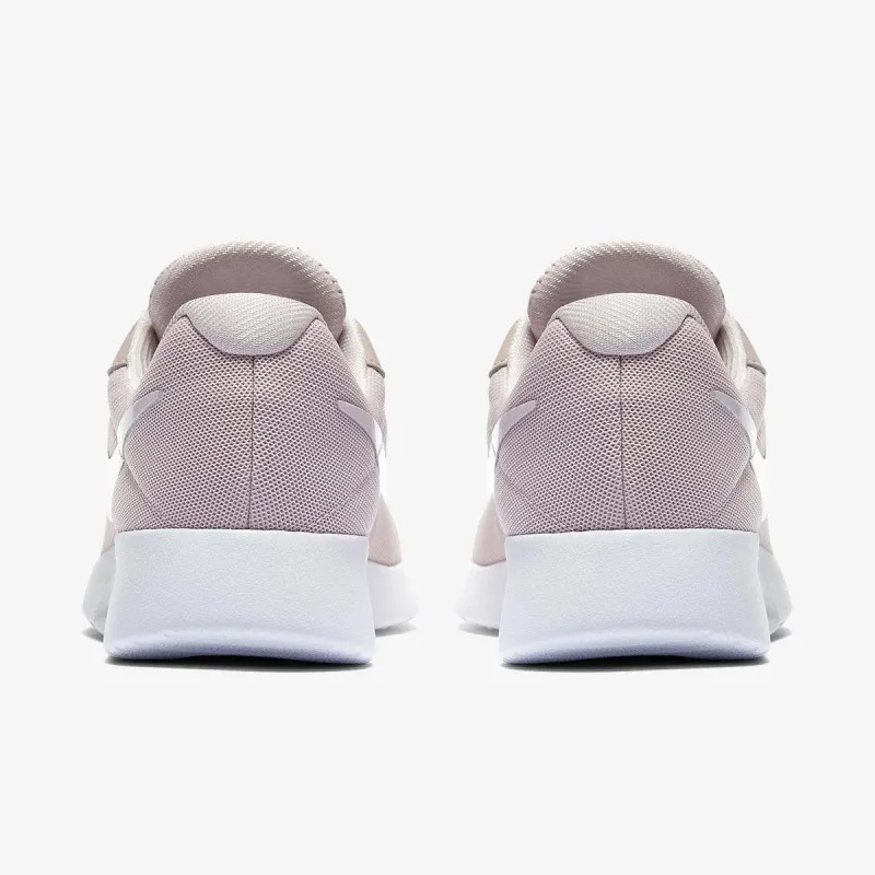 Nike WMNS TANJUN 