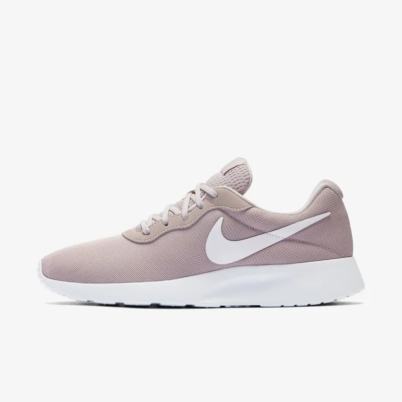 Nike WMNS TANJUN 