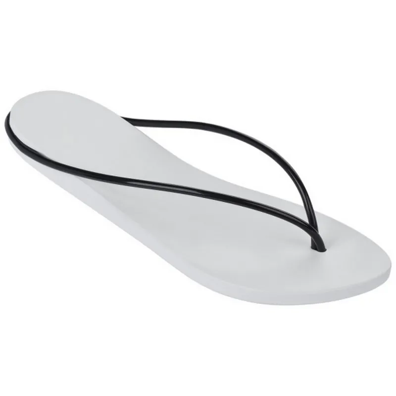 Ipanema Philippe Starck Thing M F 