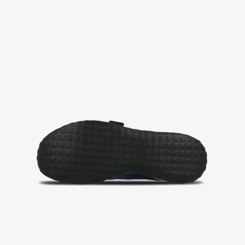 Nike WMNS SHINSEN FLY FORM 