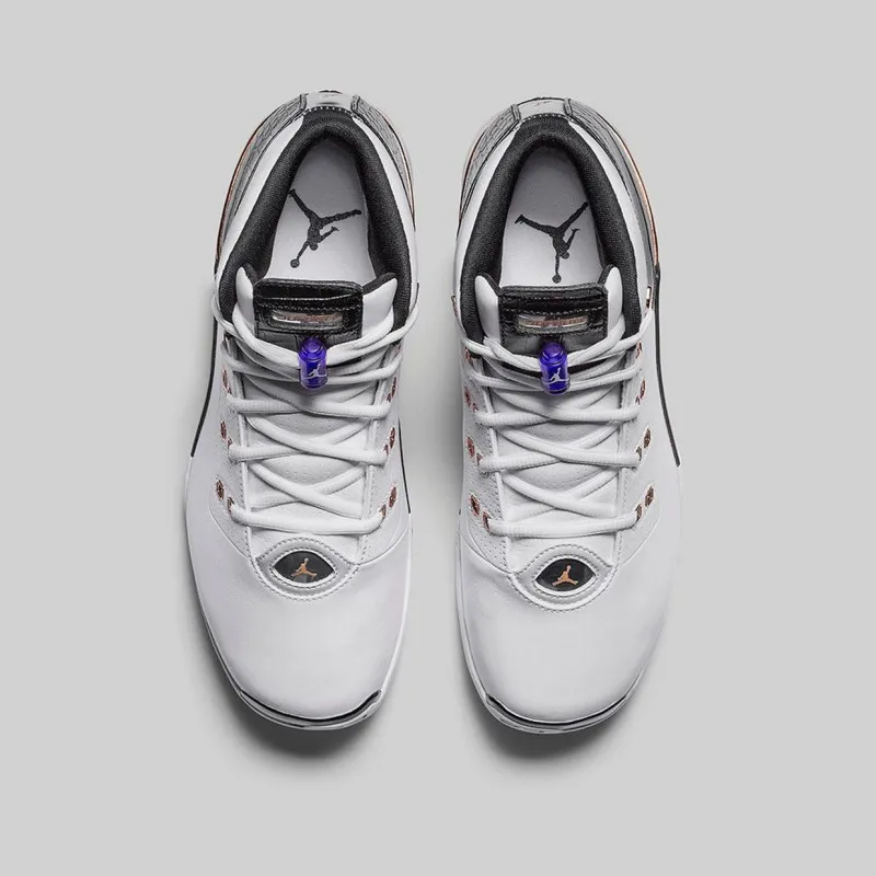 Nike AIR JORDAN 17 + RETRO 