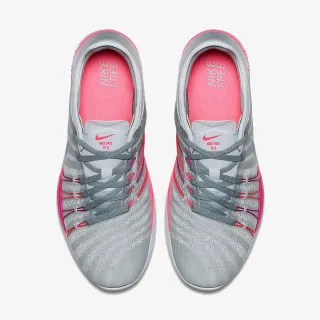 Nike WMNS FREE TR 6 