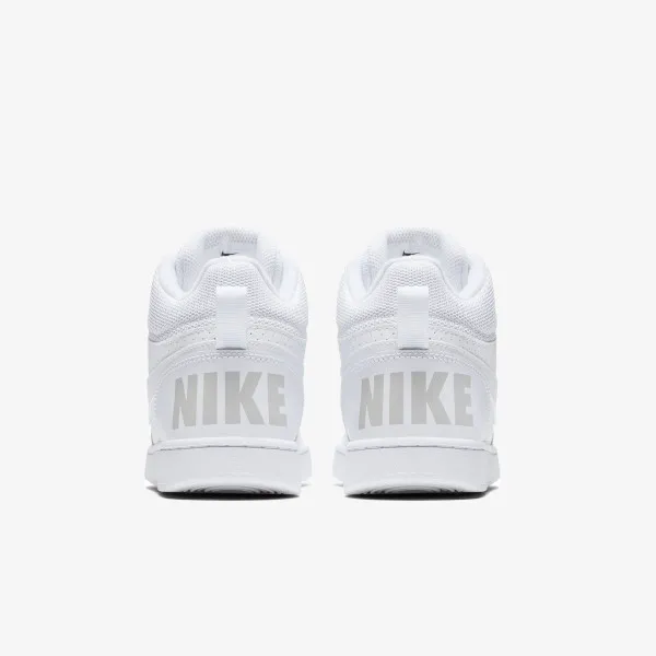 Nike Recreation 