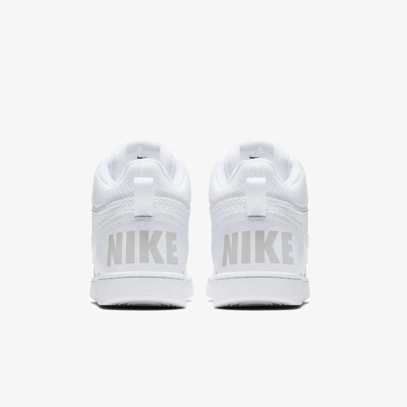 Nike Recreation 