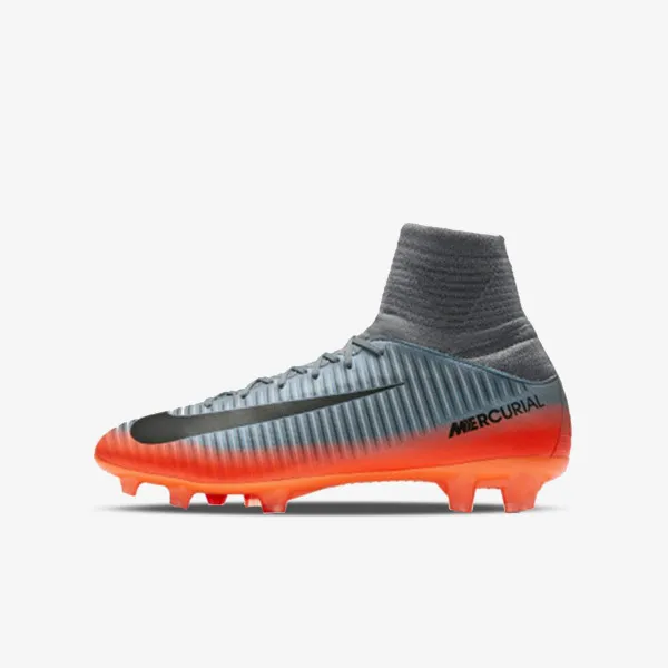 Nike Kopačke JR MERCURIAL SUPERFLY V CR7 FG 