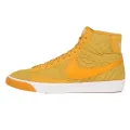 Nike WMNS BLAZER MID PRM SE 