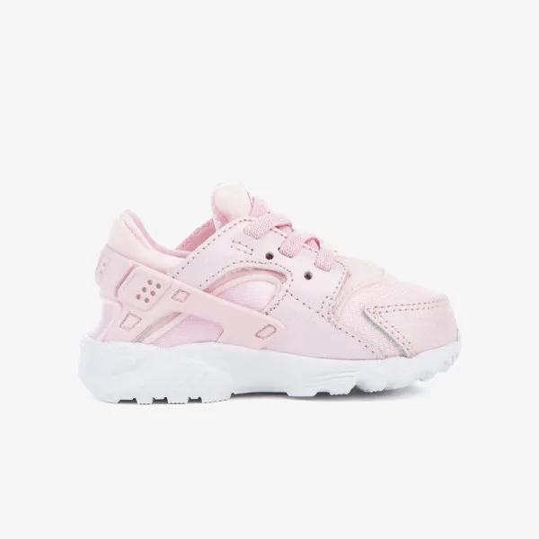 NIKE TENISICE NIKE HUARACHE RUN SE GT 