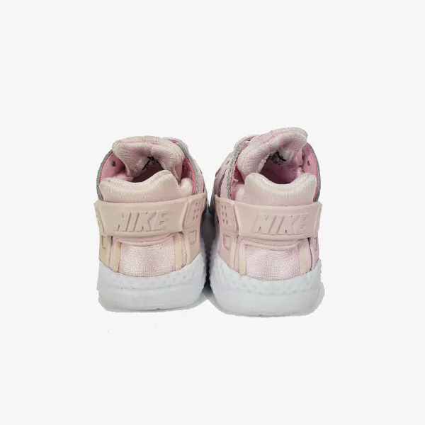 NIKE TENISICE NIKE HUARACHE RUN SE GT 