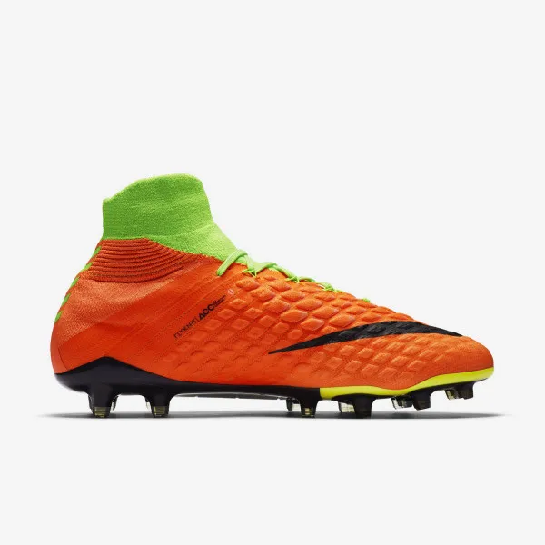 Nike HYPERVENOM PHANTOM III DF FG 