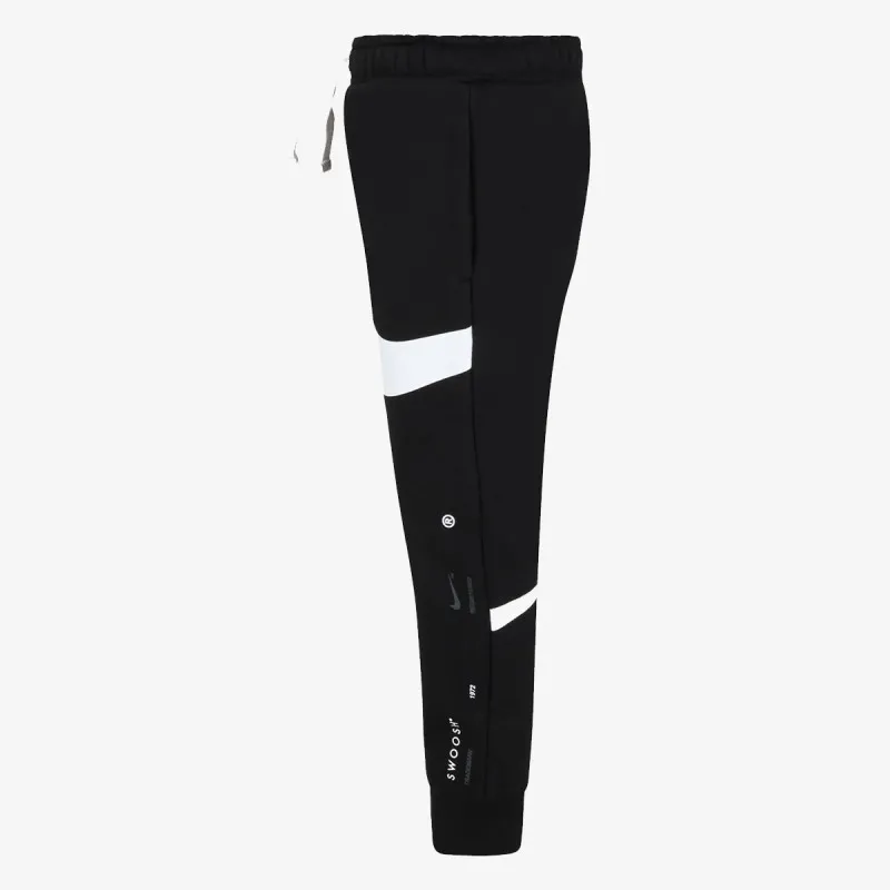 Nike Swoosh 