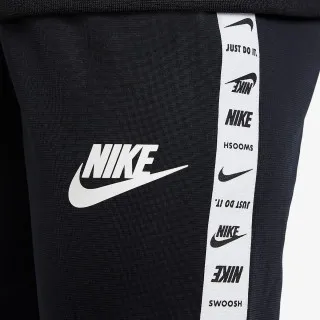 Nike FUTURA 