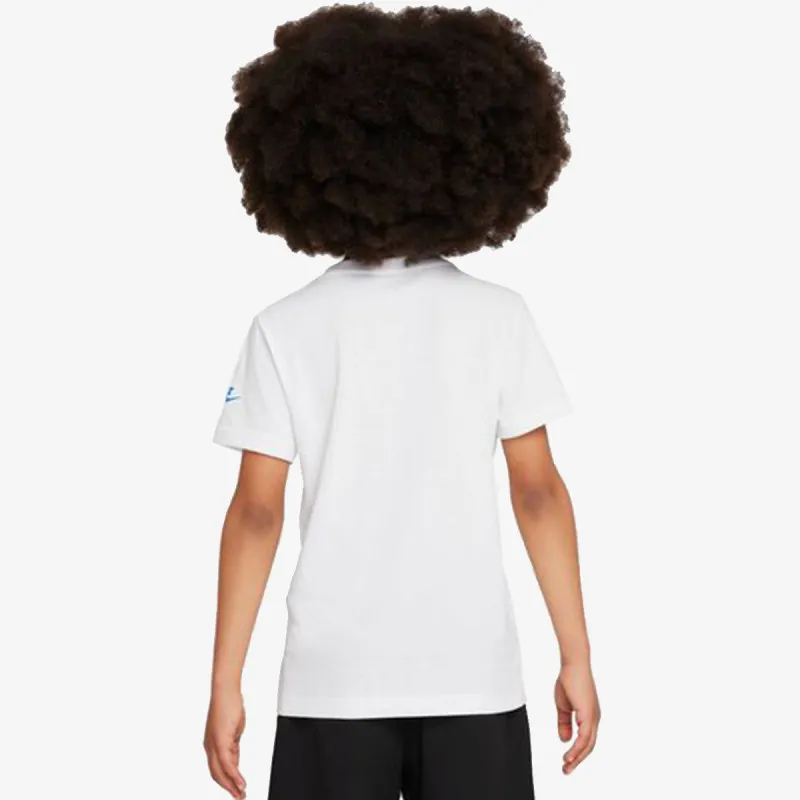 Nike Magic Boxy 