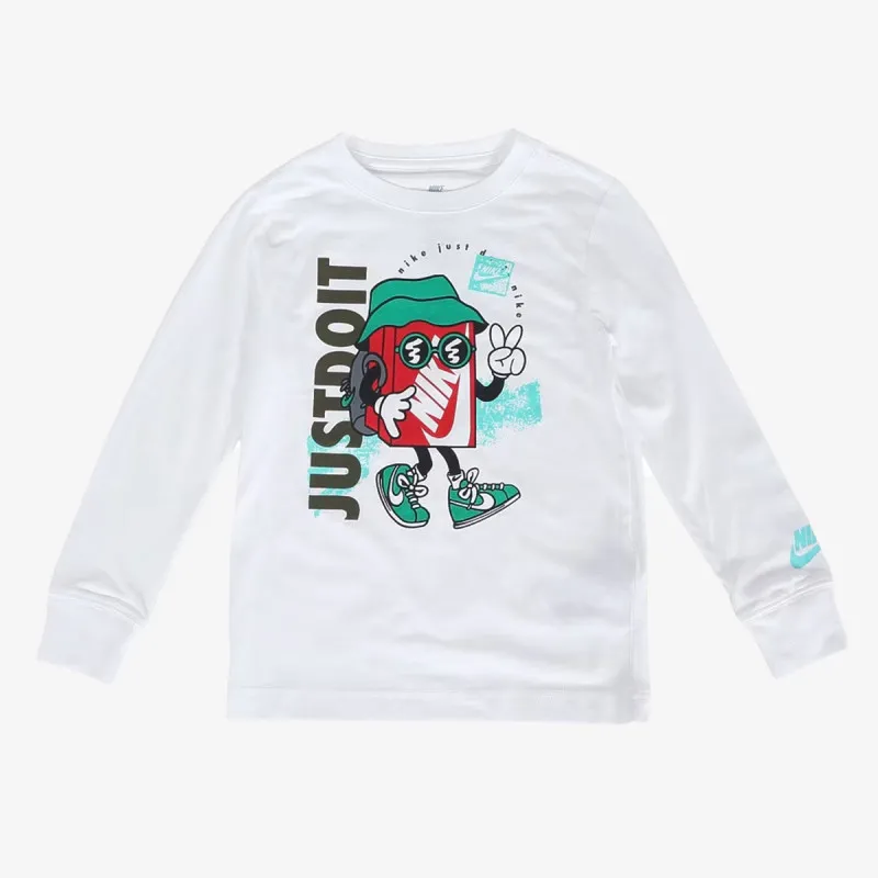 Nike Boxy Peace 