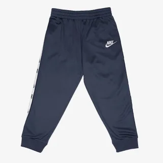 Nike NKN FULL ZIP SET WITH LOGO TAP 