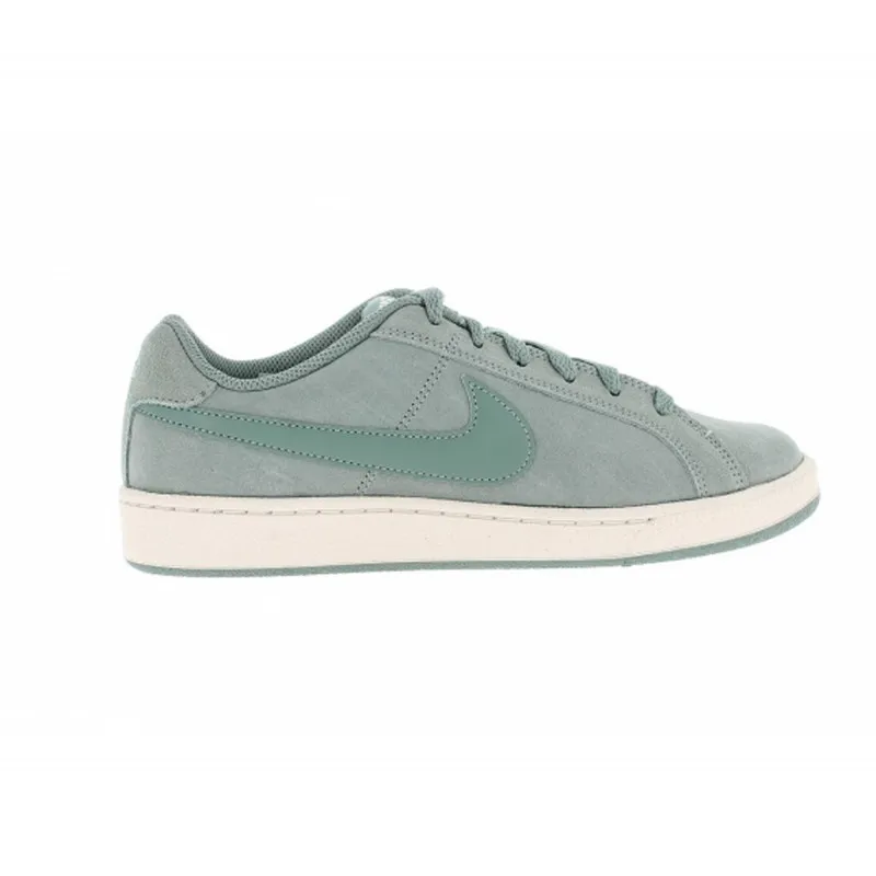 Nike WMNS COURT ROYALE SUEDE 