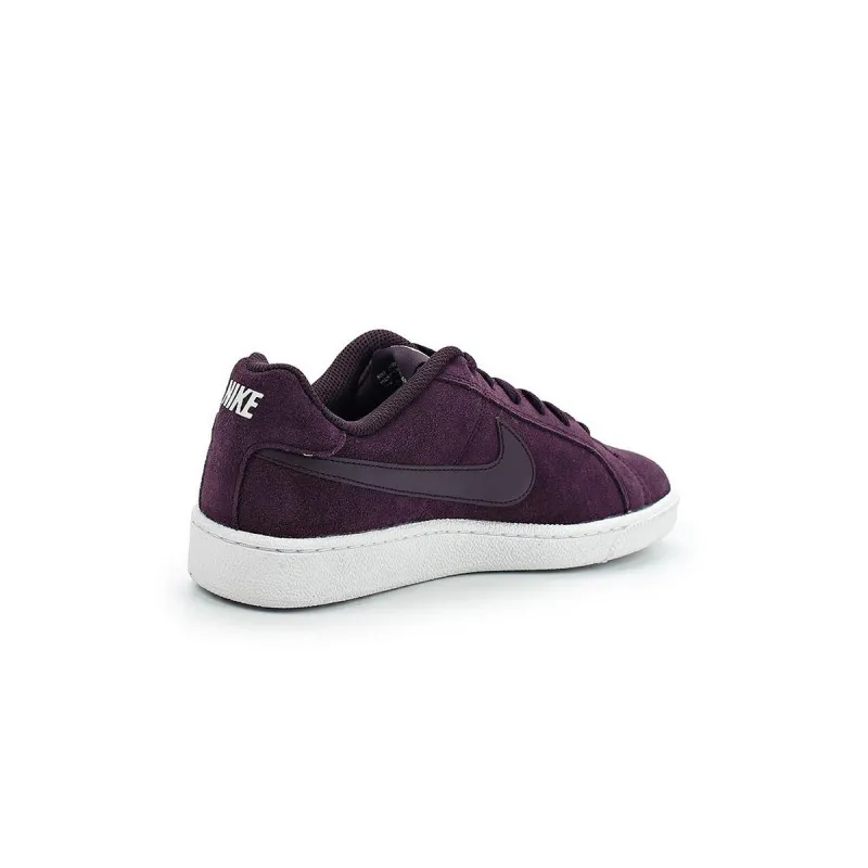 Nike WMNS NIKE COURT ROYALE SUEDE 