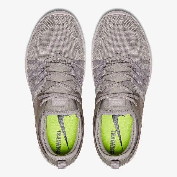 Nike WMNS FREE TR 7 PREMIUM 