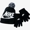 Nike Swoosh Pom 