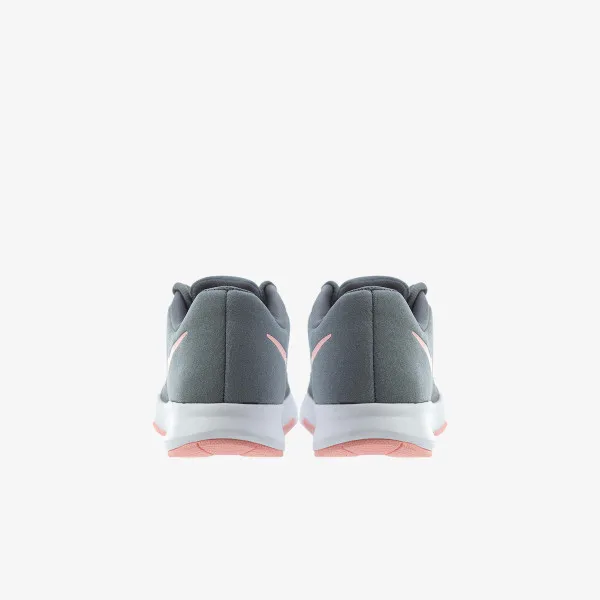 Nike Tenisice WMNS CITY TRAINER 2 