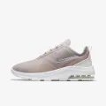 Nike WMNS AIR MAX MOTION 2 