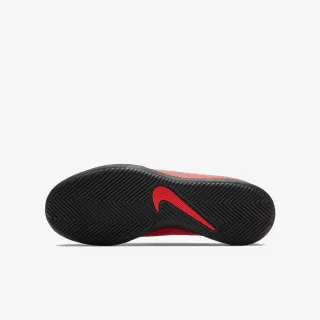 Nike JR PHANTOM VENOM CLUB IC 