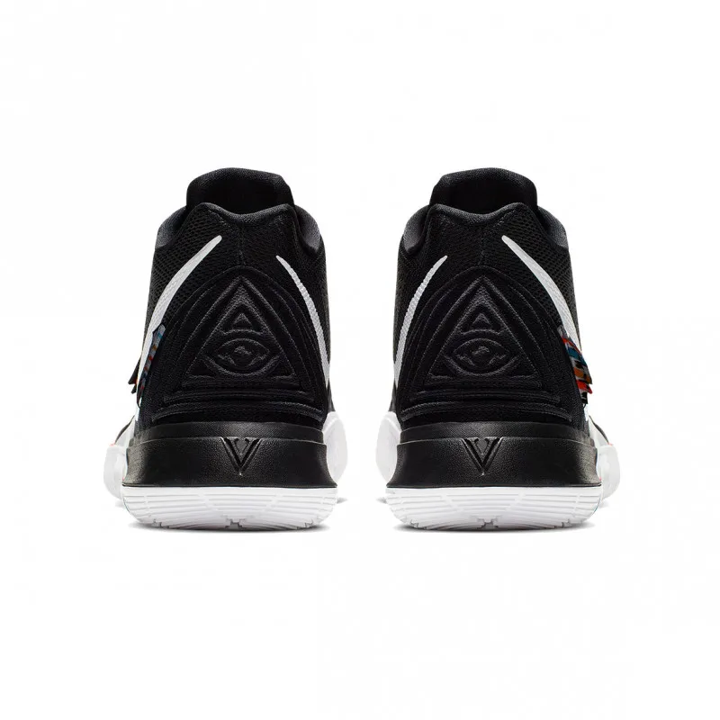 Nike KYRIE 5 