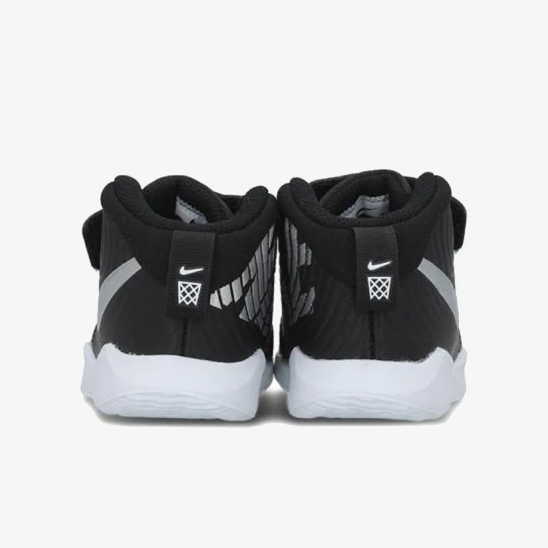 Nike TEAM HUSTLE D 9 (TD) 