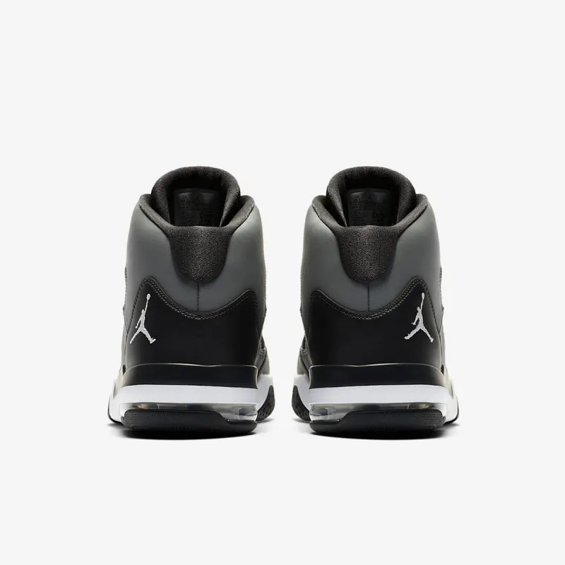 Nike JORDAN MAX AURA 