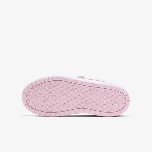 Nike PICO 5 