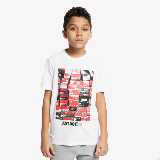 Nike T-shirt NIKE dječji t-shirt B NSW TEE DPTL SHOEBOX 