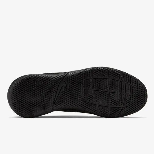 Nike JR LEGEND 8 CLUB IC 