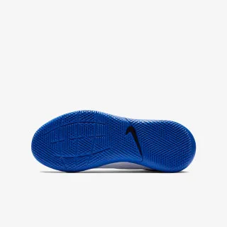 Nike JR LEGEND 8 CLUB IC 