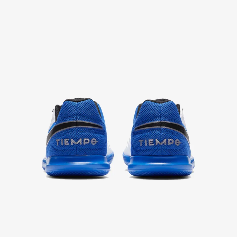 Nike JR LEGEND 8 CLUB IC 