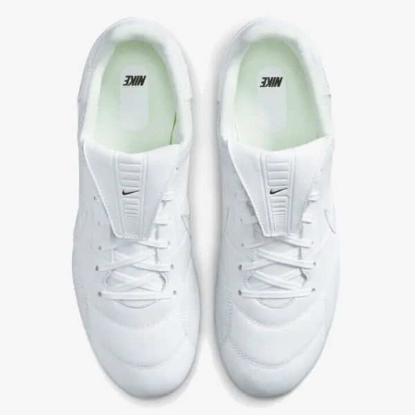 Nike Premier 3 
