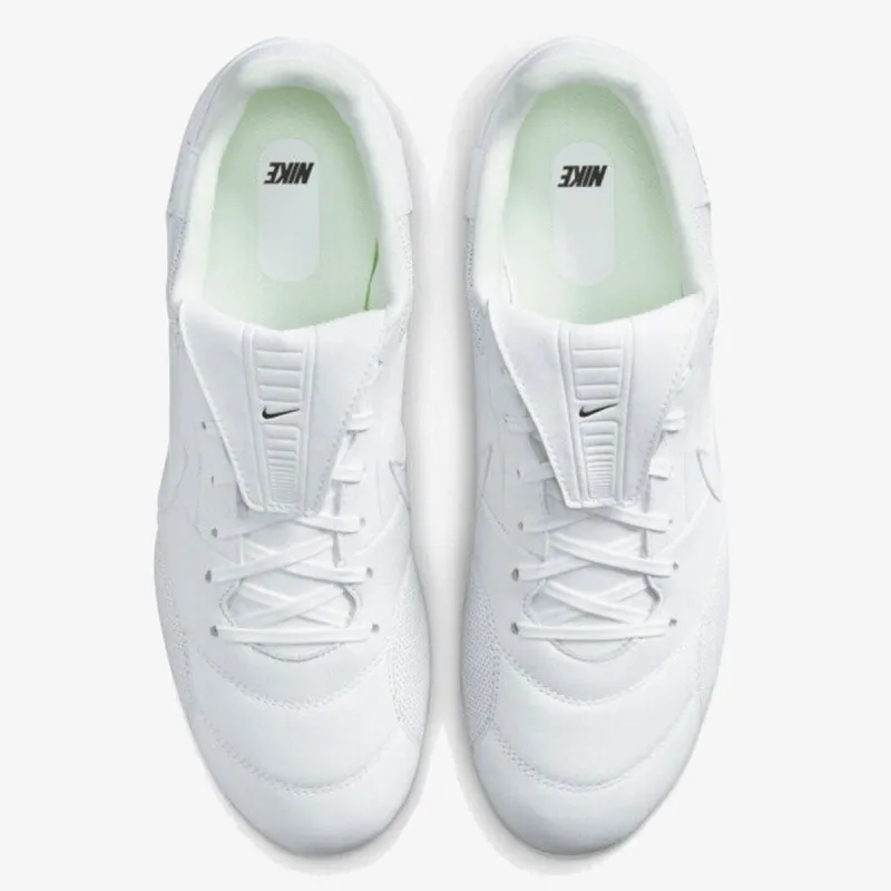 Nike Premier 3 