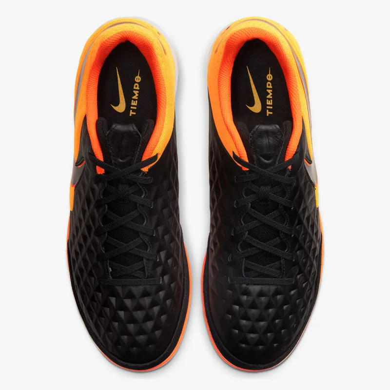 Nike LEGEND 8 ACADEMY IC 