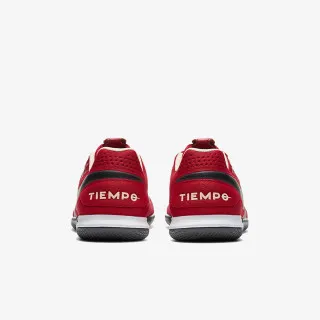 Nike LEGEND 8 ACADEMY IC 