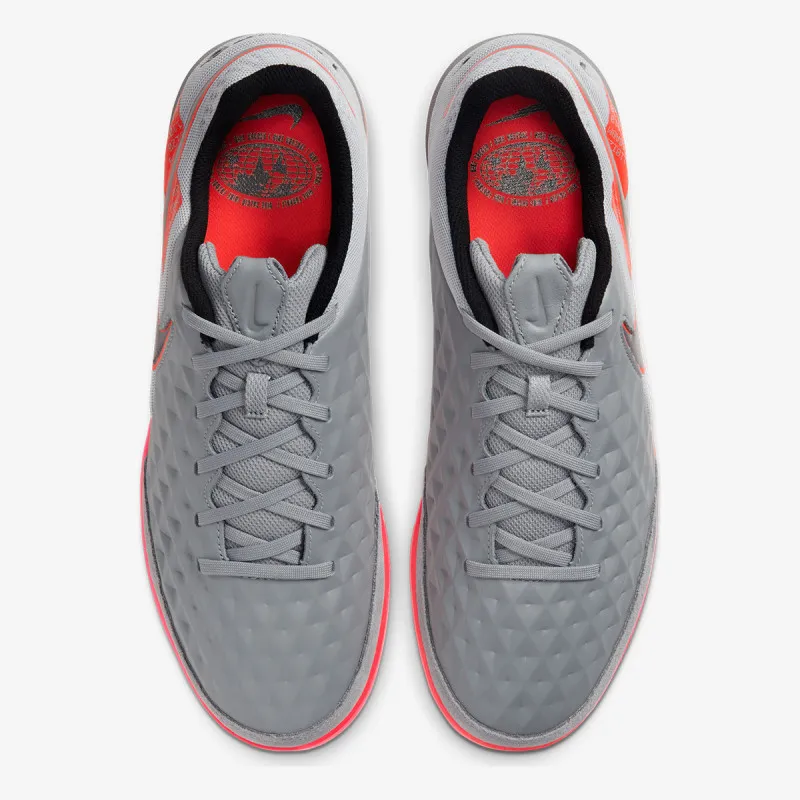 Nike LEGEND 8 ACADEMY IC 