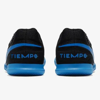 Nike LEGEND 8 CLUB IC 
