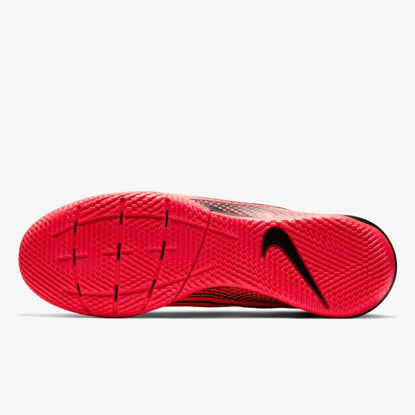 Nike Tenisice SUPERFLY 7 ACADEMY IC 