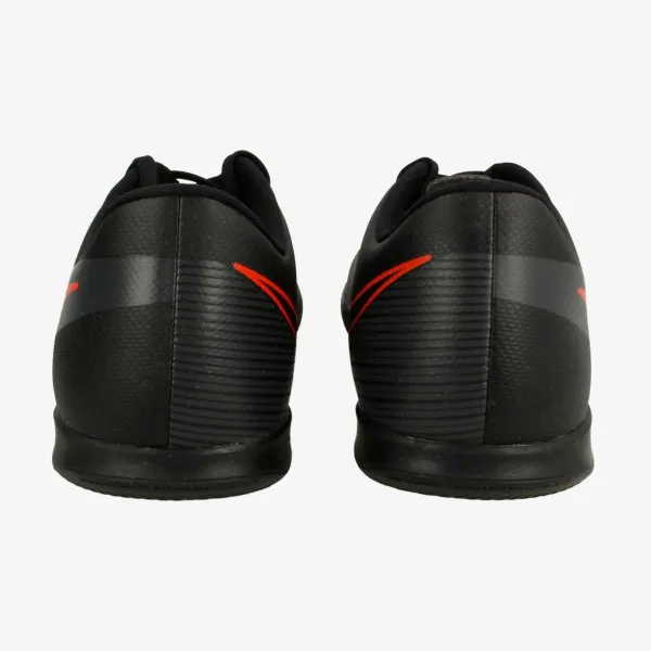 Nike VAPOR 13 CLUB IC 