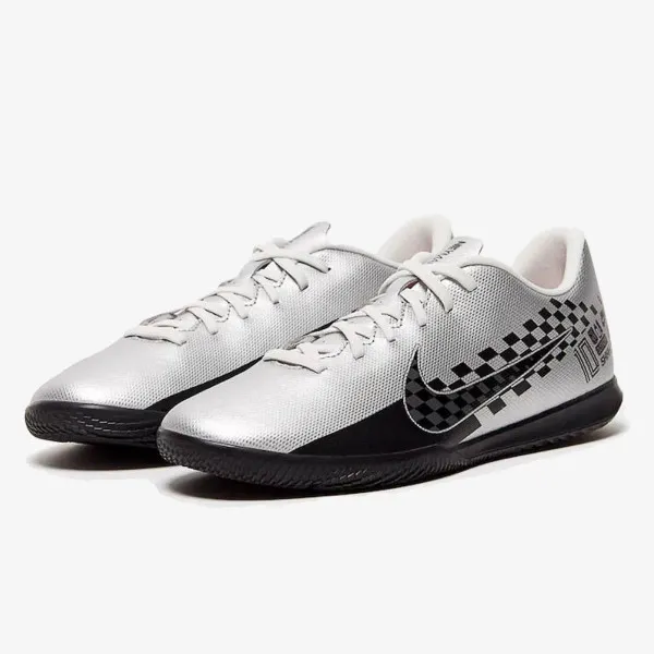 Nike Tenisice VAPOR 13 CLUB NJR IC 