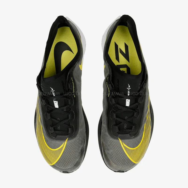 Nike ZOOM FLY 3 