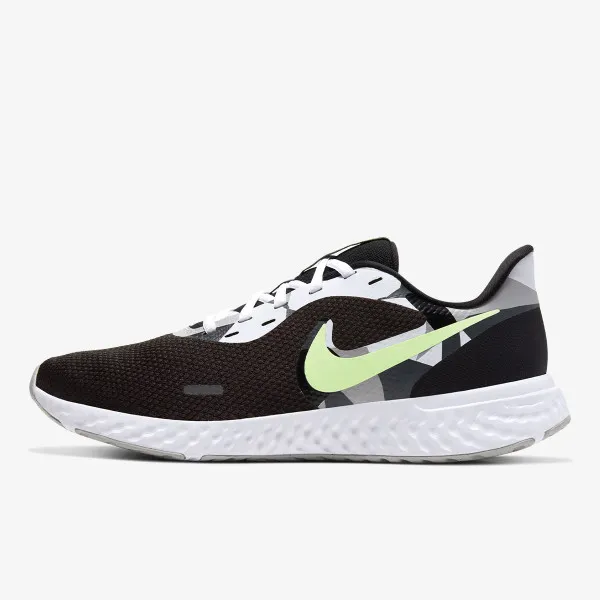 Nike REVOLUTION 5 