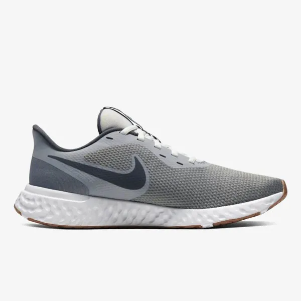 Nike NIKE REVOLUTION 5 